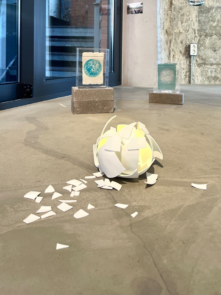 Someone's (     ) Stories — View 13 — Jay Lee