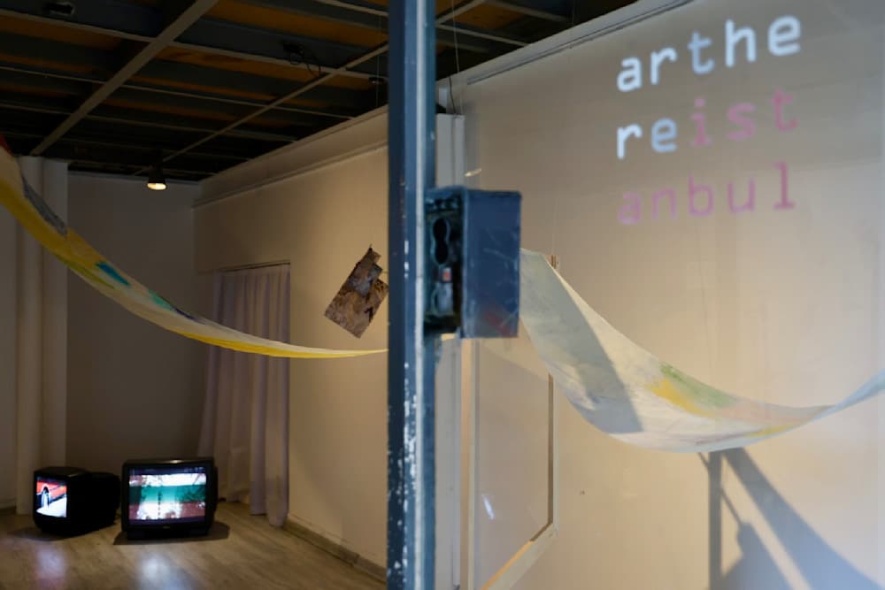 Unrolled — View 8 — Jay Lee